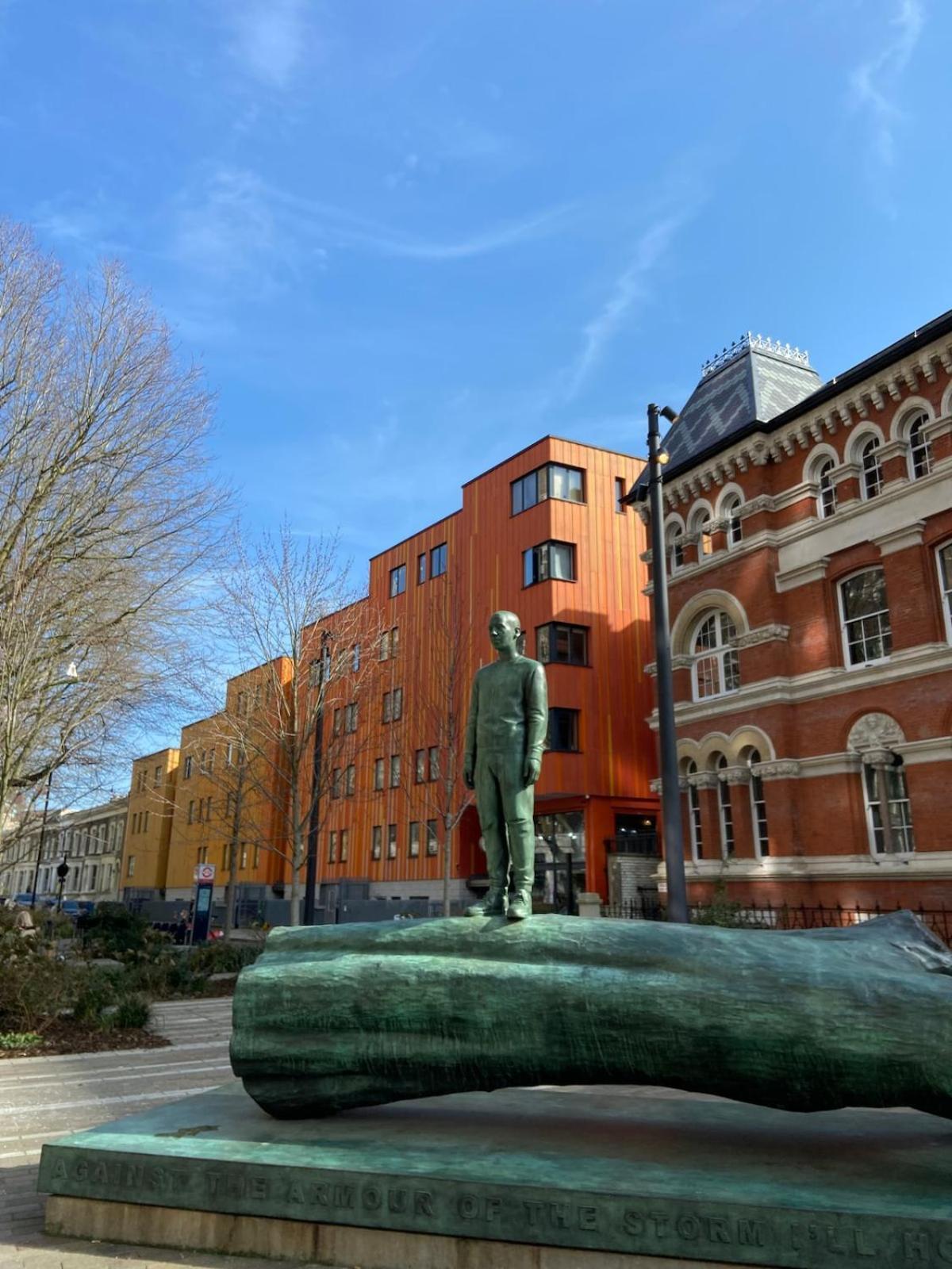 Apartament Modern Flat In Londra